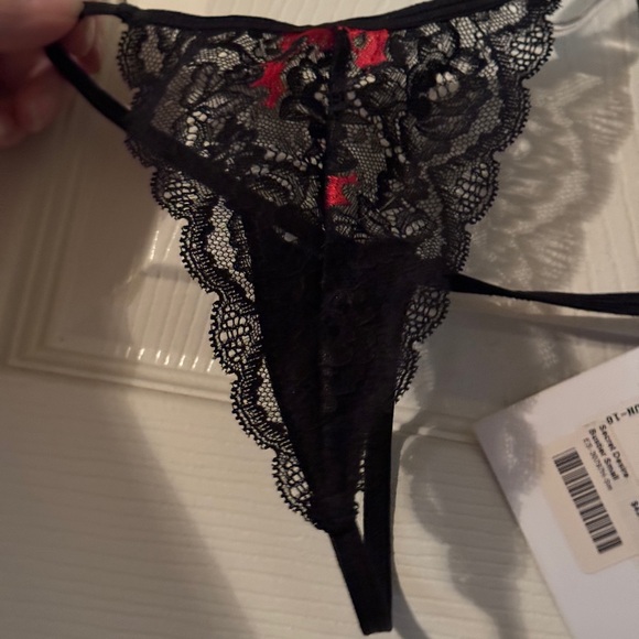 Bustier Set with Thigh-High Nylons and Thong - Secret Desire by Escalante - Picture 4 of 8